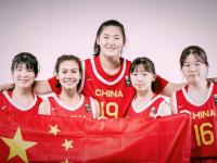 九游娱乐-包含张子宇1.0是女篮一把双刃剑！阵容轮换成关键的词条