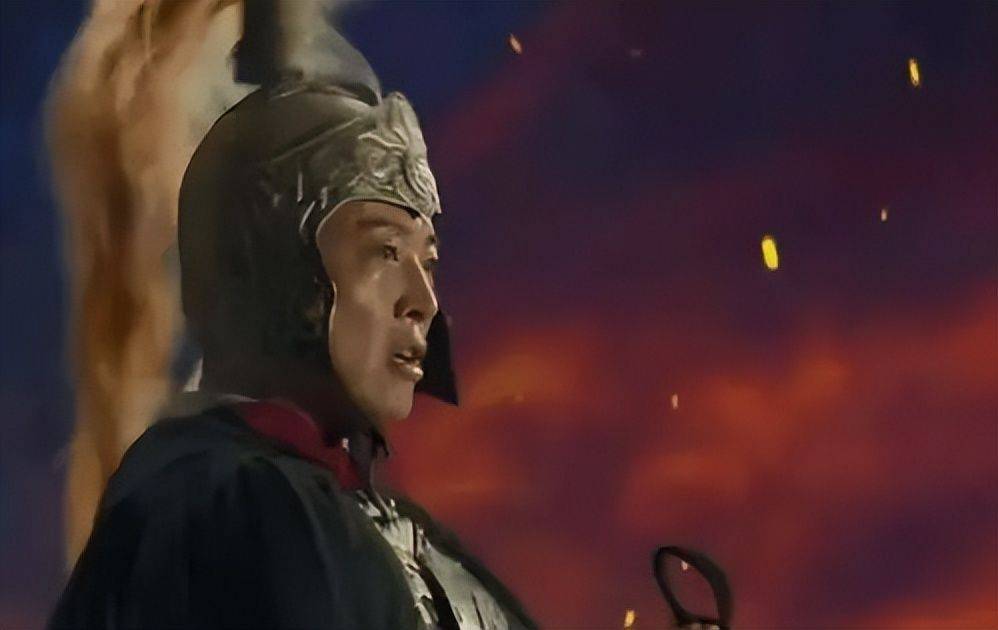 风暴之眼迎战赤焰军团，连下两城，将战火烧向决赛的简单介绍