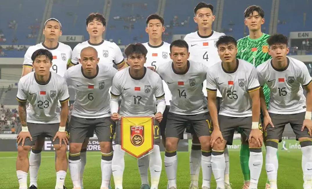 久帅5后卫务实，朱辰杰专盯热尔曼良，国足欲打破进球荒塞鸟或将首发的简单介绍