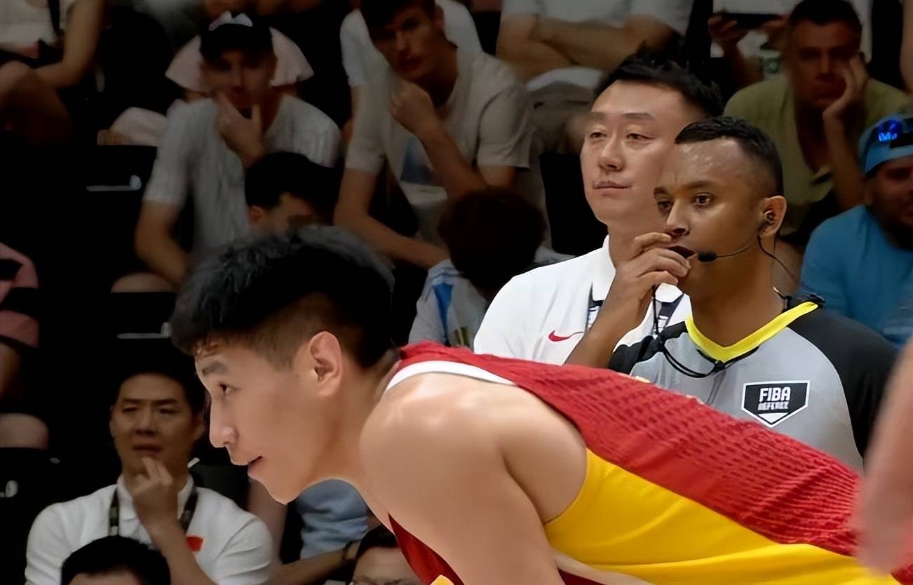 关于FIBA晒朱正赛场精彩瞬间：他的入队让中国队注入了一股全新的力量的信息